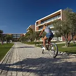 Nau Salgados Lagoas 4*