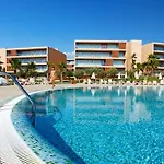 Nau Salgados Lagoas Aparthotel Albufeira