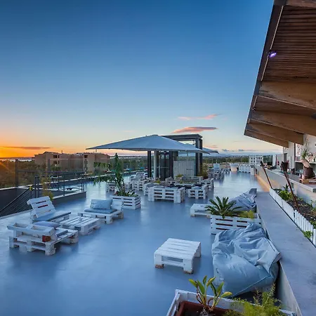 Nau Salgados Lagoas Aparthotel 4*