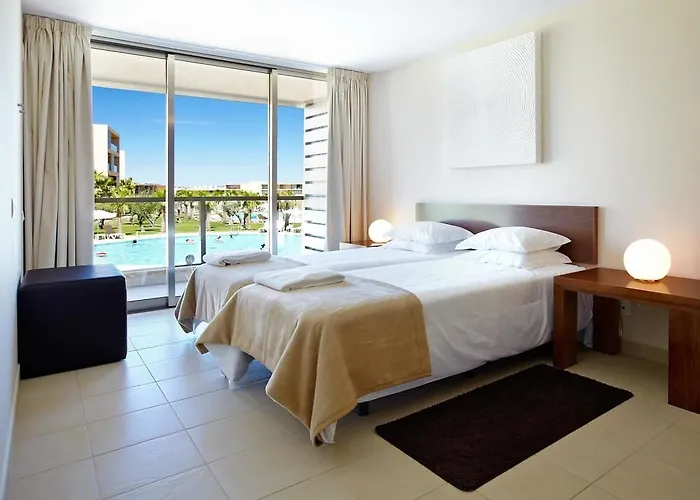 Aparthotel Nau Salgados Lagoas