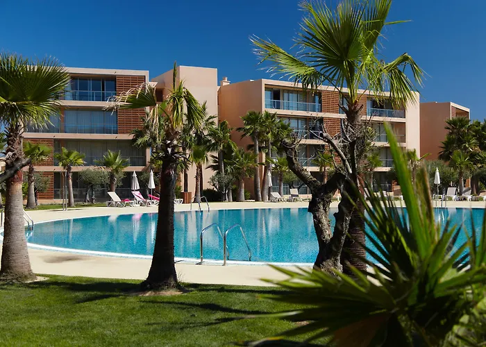 Nau Salgados Lagoas Aparthotel Albufeira