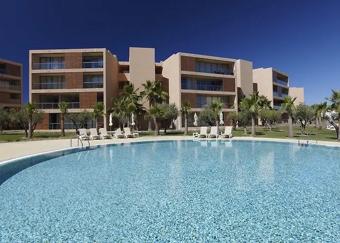 Aparthotel Nau Salgados Lagoas