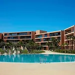 Nau Salgados Lagoas 4*