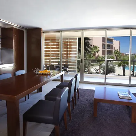 Hotel apartamentowy Nau Salgados Lagoas 4*