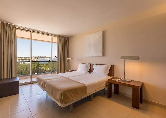 Nau Salgados Lagoas 알부페이라