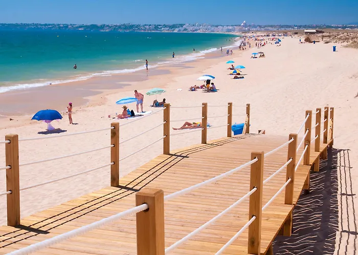 Nau Salgados Lagoas Апарт-готель 4*