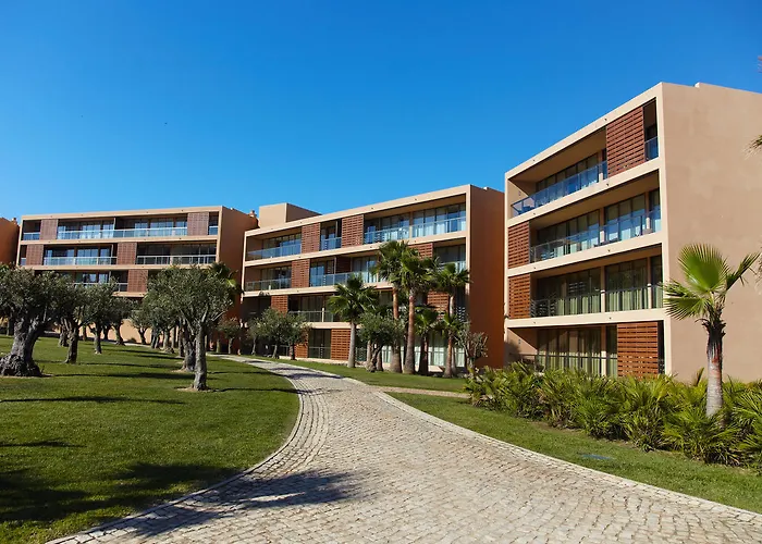 Nau Salgados Lagoas Hotel apartamentowy