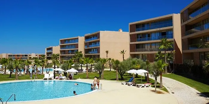 Hotel apartamentowy Nau Salgados Lagoas 4*