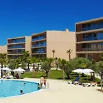شقة فندقية Nau Salgados Lagoas 4*