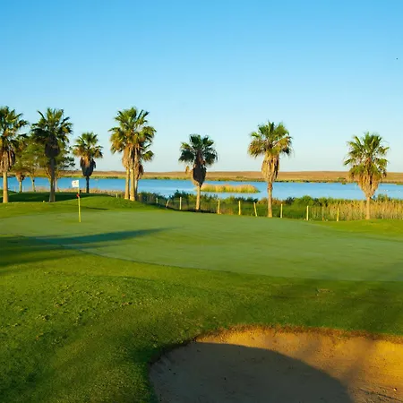 Nau Salgados Lagoas شقة فندقية 4*