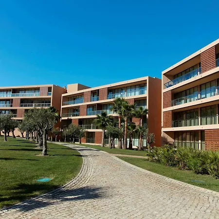 Apartahotel Nau Salgados Lagoas