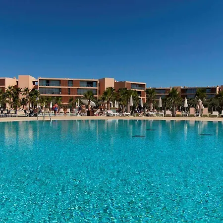 شقة فندقية Nau Salgados Lagoas 4*