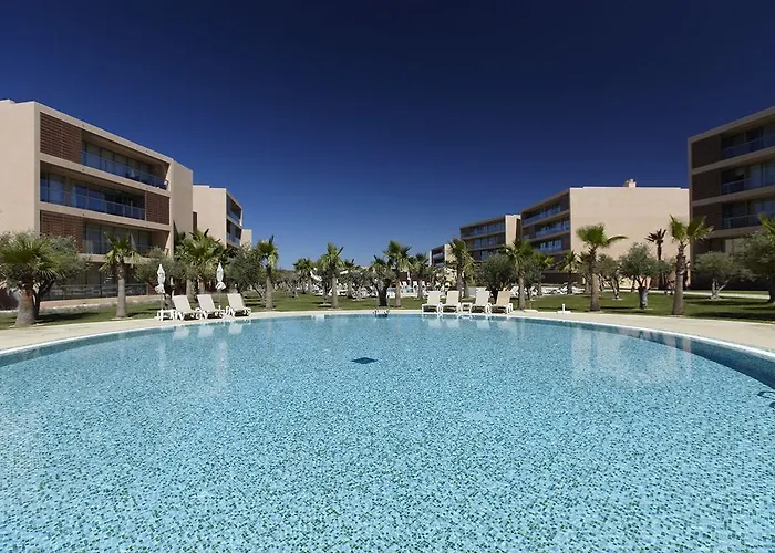 Nau Salgados Lagoas Albufeira